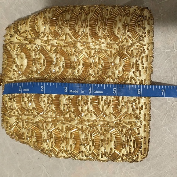 Price Drop Vintage Elegant Gold Beaded Clutch - Picture 4 of 8